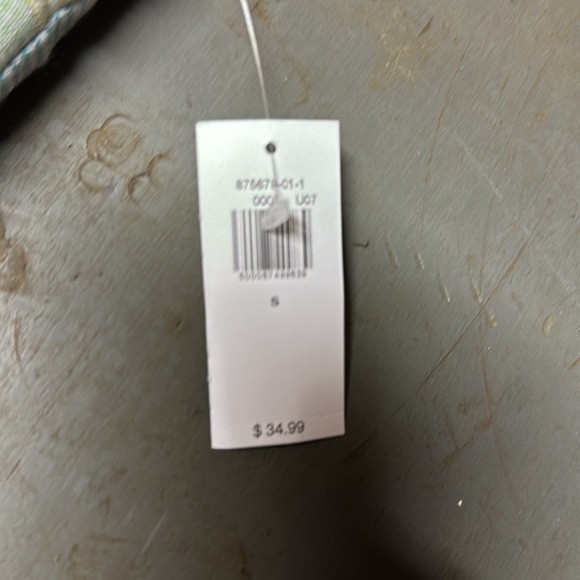 Old Navy dress brand new with tags! - Picture 3 of 6